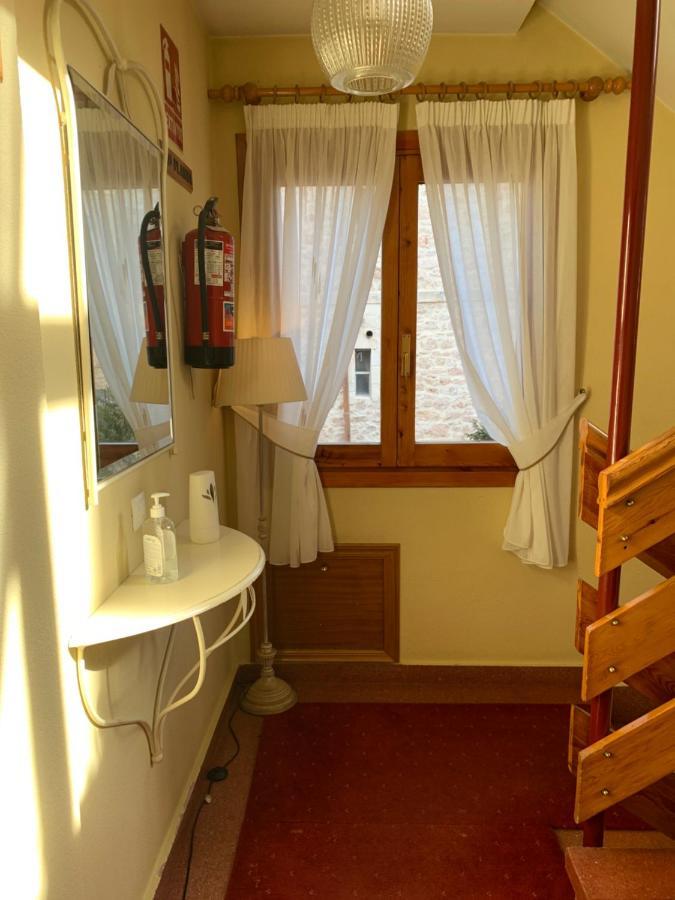 Hostal Docar Lerma Zewnętrze zdjęcie