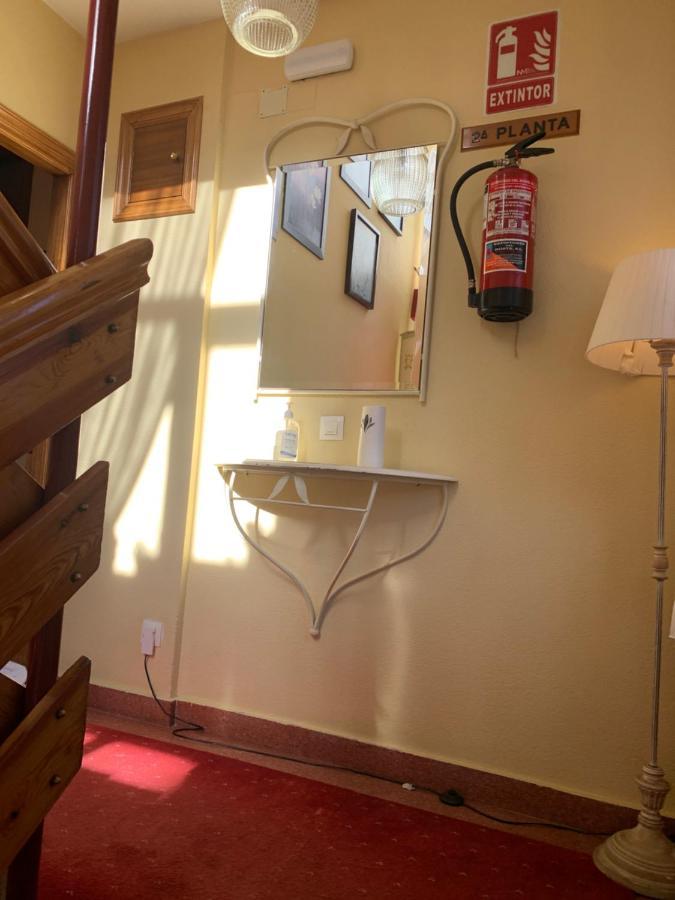 Hostal Docar Lerma Zewnętrze zdjęcie