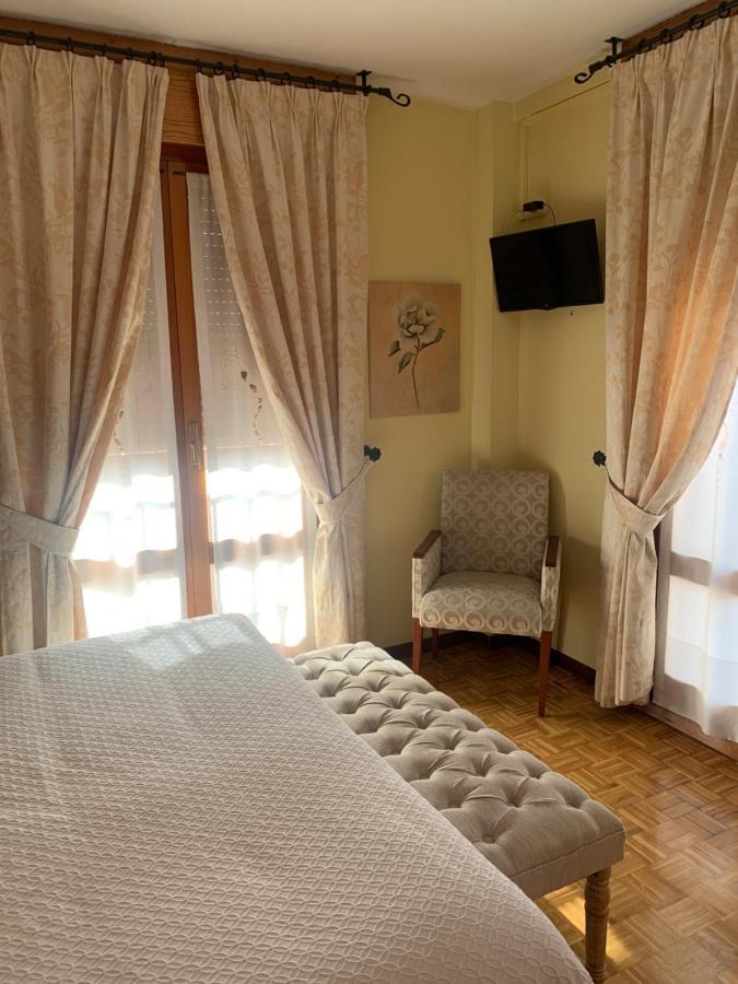Hostal Docar Lerma Zewnętrze zdjęcie